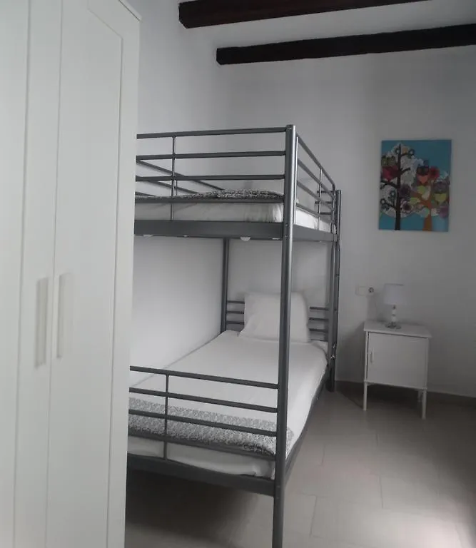 Malaga Apartamentos - Nuno Gomez, 24 Apartment